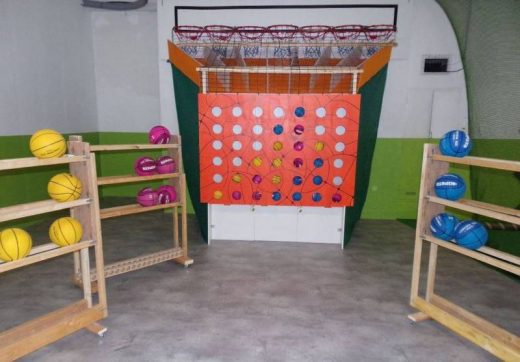 Puissance&#x20;4&#x20;&#x3A;&#x20;jeu&#x20;sportif&#x20;d&amp;&#x23;8217&#x3B;&#x00E9;quipe&#x20;activit&#x00E9;&#x20;originale&#x20;pour&#x20;s&amp;&#x23;8217&#x3B;amuser&#x20;en&#x20;famille&#x20;le&#x20;samedi&#x20;&#x00E0;&#x20;Toulon