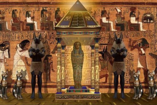 Tomb d'Egypte : sarcophage, statues Anubis et chats, murs décorés de hiéroglyphes et divinités.